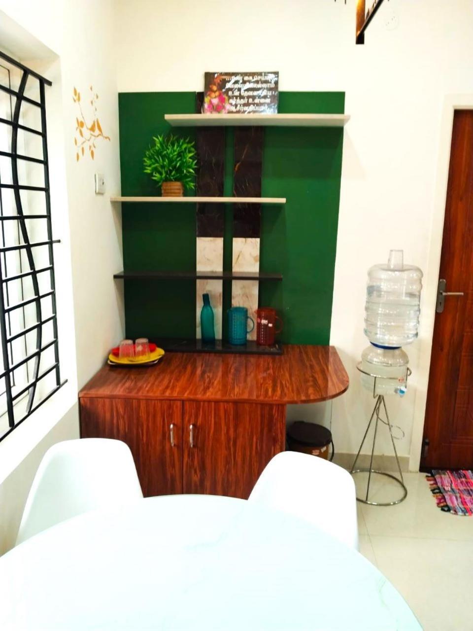 Asshappystayinn Hotel Tiruchirappalli Exterior foto